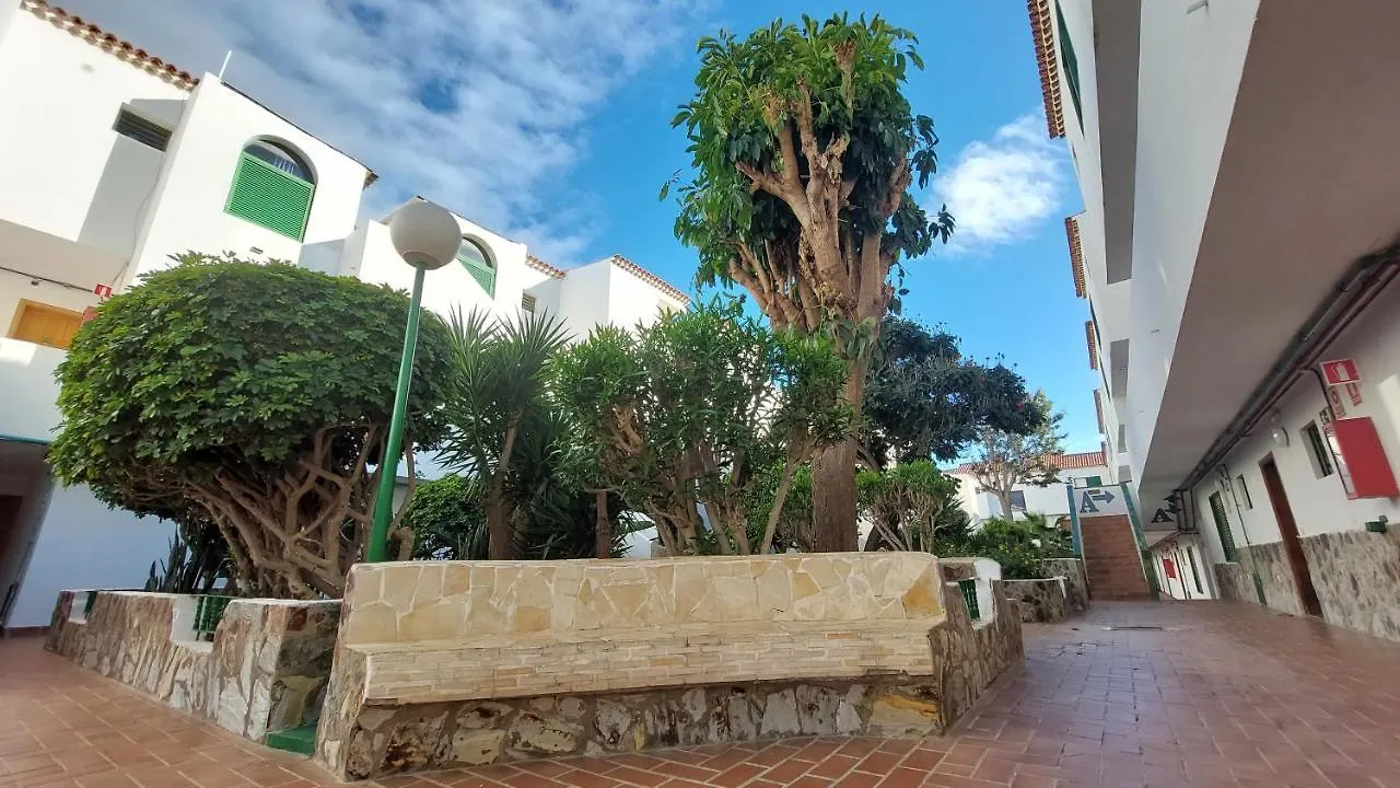 South Tenerife 2 Bedrooms With Sunny Terrace And Amazing Views To Teide And Pool Costa Del Silencio
